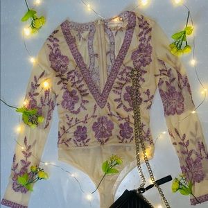 V neck lace body suit